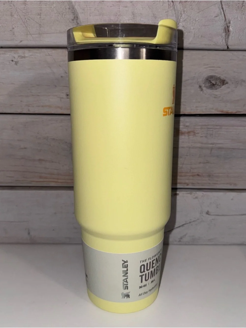 Stanley 30oz Quencher Tumbler - SUNSHINE - 2024 Target Summer Release NWT ☀️ - Picture 4 of 9
